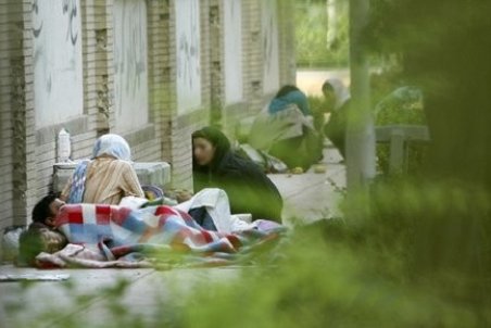 احتمال بازگشت زنان به اعتیاد ۱۹ برابر بیش از مردان/۱۲۰هزار معتاد سهم اصفهان از اعتیاد کشور