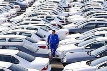 اصلاح قیمت خودرو مجدد بررسی می شود/ سیاست دولت پرهیز از قیمت گذاری دستوری است