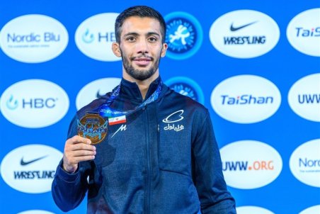 گرایی: نه خانه‌ام را در شیراز گرفته‌ام و نه کار استخدامم انجام شده است