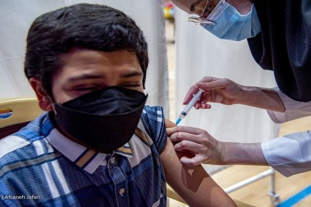 تزریق واکسن کرونا به بیش از ۶۰ درصد از دانش آموزان در خراسان رضوی