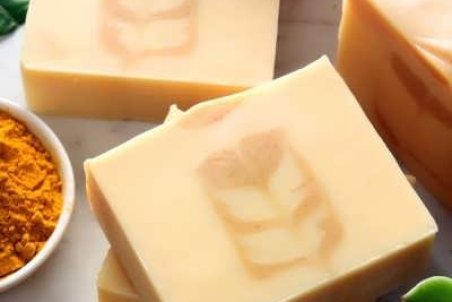 طرز تهیه صابون زردچوبه در منزل