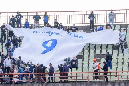 هواداران ما به صورت خودجوش وارد ورزشگاه شدند/ به کمیته داوران و سازمان لیگ توهین شد