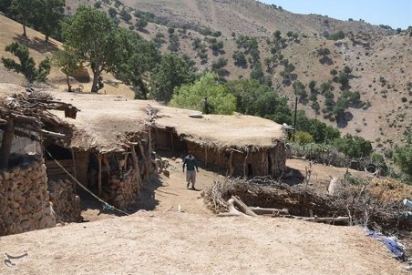 روزگار ناخوش اهالی روستای "گریوه" ادامه دارد/ حاشیه‌‎نشینی برای فرار از تشنگی