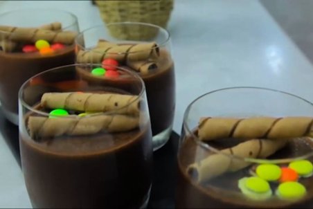 طرز تهیه موس شکلات + فیلم