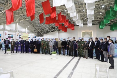 تجلیل آبفای استان اصفهان ازکادرجهادی پایگاه واکسیناسیون گلستان شهدا