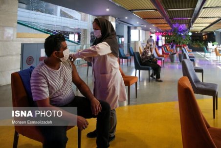تزریق دوز دوم واکسن کرونا در دانشگاه علوم پزشکی مشهد به ۶۳ درصد رسید