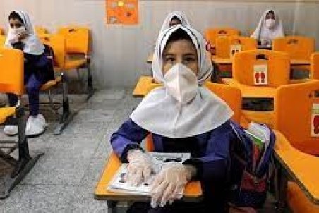 تهیه لباس فرم برای دانش آموزی الزامی نیست