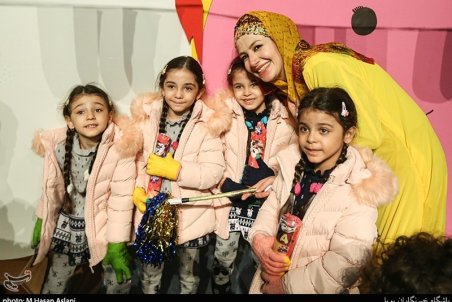 ترس‌ها و نگرانی‌های "خاله شادونه"/ اجرا کردن بدونِ بچه‌ها خیلی برایم سخت‌ است