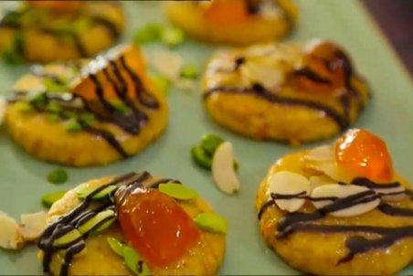 طرز تهیه شیرینی فندقی مارمالادی + فیلم