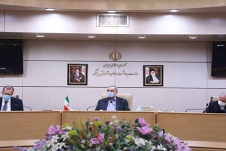 عین اللهی: موج جدید کرونا در سایر کشورها ما را برای آینده نگران کرده است