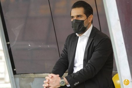 کنایه افشین پیروانی به بازیکنی که قید پرسپولیس را زد!