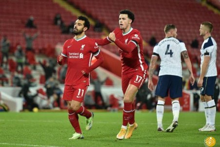 پخش زنده فوتبال امروز، یکشنبه ۱۹ دی ماه از تلویزیون+ جدول