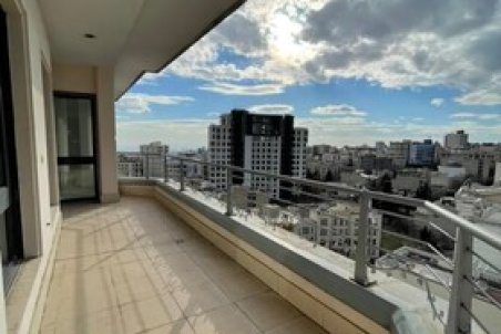 رونق بازار مسکن به خاطر فروش‌های زیر قیمت است