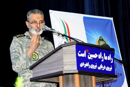 الگوی مدیریتی ارزش‌های الهی باید برای فرماندهان آینده ارتش تبیین شود