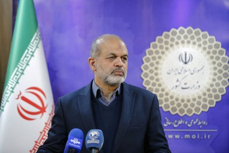 وزیر کشور: اُمیکرون گسترش یابد محدودیت‌ها را افزایش می‌دهیم