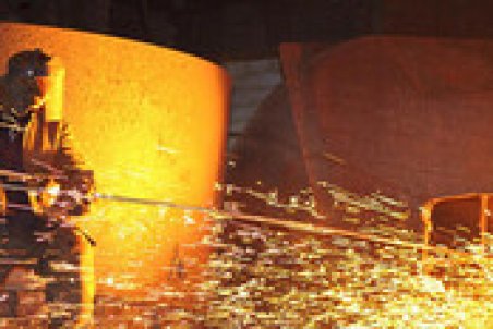 افت تولید انواع  فولادها در ۸ ماهه امسال