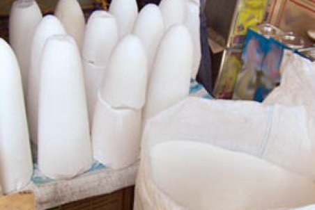 حذف معافیت مالیاتی قند و شکر/ قیمت بلیت هواپیما نباید زیاد شود