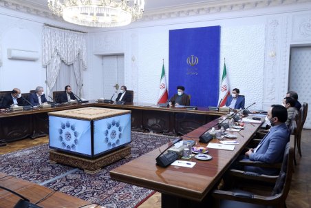 رییس‌جمهور: دستگاه‌ها به کاهش روند رشد نقدینگی متعهد باشند