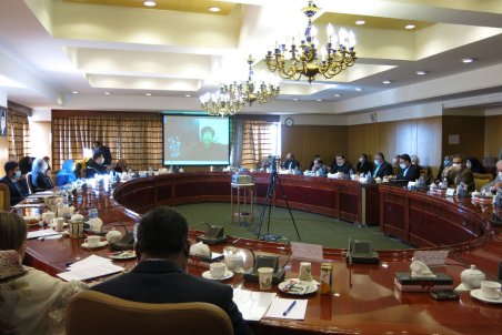 زبان فارسی، سازنده فرهنگ‌ها و شکل‌دهنده روابط میان تمدن‌هاست