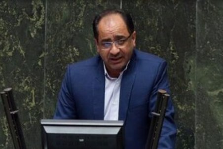 طهماسبی: در شهرستان ها مدیران شعب بانک کشاورزی پا بر گلوی کشاورزان گذاشته اند