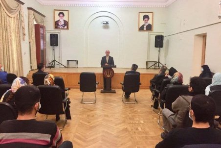 سفیر ایران با دانشجویان ایرانی شاغل به تحصیل در ارمنستان دیدار کرد