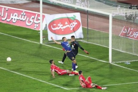 تیرک دروازه دلیل حذف استقلال و پرسپولیس از آسیا؟