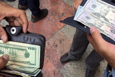 هشدار سازمان مالیاتی به اجاره‌دهندگان کارت ملی برای خرید ارز