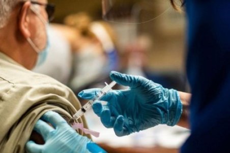 این افراد هرچه سریعتر برای تزریق «دوز سوم» مراجعه کنند