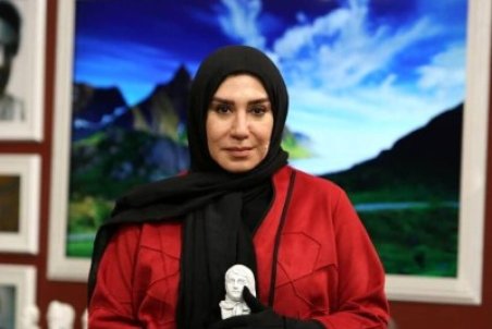 (عکس) آخرین یلدای نسیم ادبی در کنار همسر درگذشته‌اش