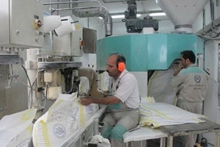 کارخانه آرد شاهین‌شهر بعد از ۹ سال تعطیلی به چرخه تولید بازگشت