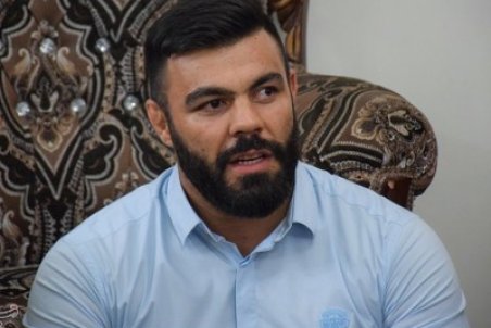 علی‌‌اکبری: دوستان کمکم کنند با دل خوش از کشتی خداحافظی می‌کنم