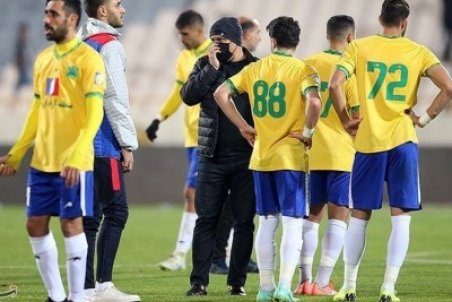 منصوریان: با همان روش بازی با استقلال به مصاف سپاهان می‌رویم