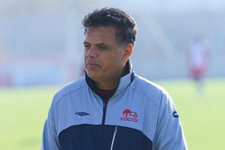 خطیبی: مسببان وضعیت فعلی تراکتور، در تلویزیون تیم را نقد می‌کنند