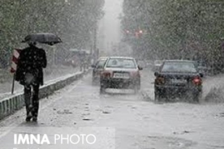 هوای اصفهان سالم است/یک ایستگاه در وضعیت نارنجی