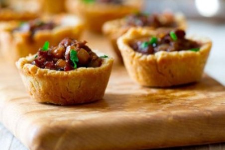 طرز تهیه تارت مرغ و قارچ + فیلم