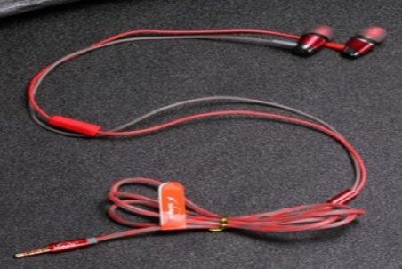 قیمت انواع هندزفری در بازار