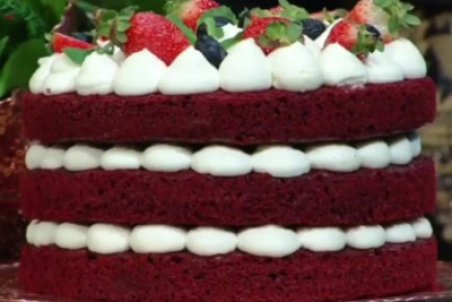 طرز تهیه کیک ردولوت قرمز + فیلم