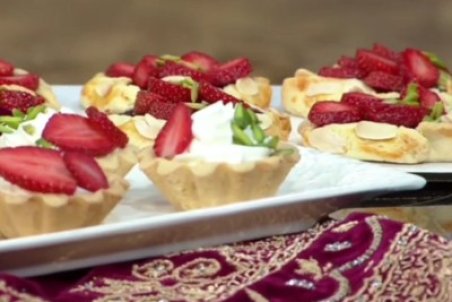 طرز تهیه گلت فرانسوی توت فرنگی + فیلم