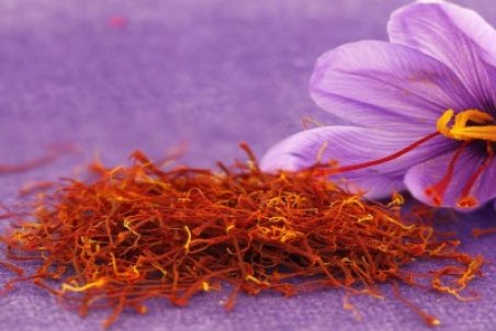 کاهش ۷ تا ۸ میلیون تومانی قیمت هر کیلو طلای سرخ طی ۲۰ روز اخیر