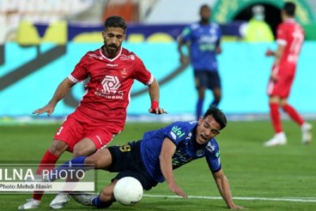 فرشاد فرجی: به جان مادرم به ژستد نخوردم