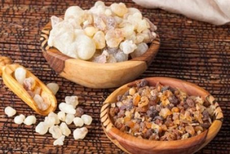 آشنایی با خواص سقز