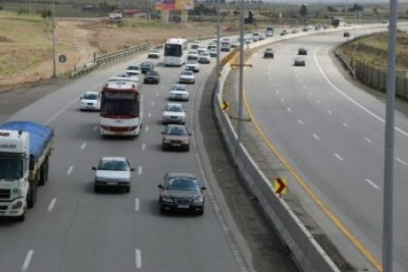 چرا محور کرمان - بم پرتلفات ترین جاده استان کرمان است؟