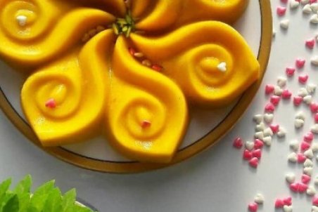 طرز تهیه حلوای شیر زعفرانی مجلسی
