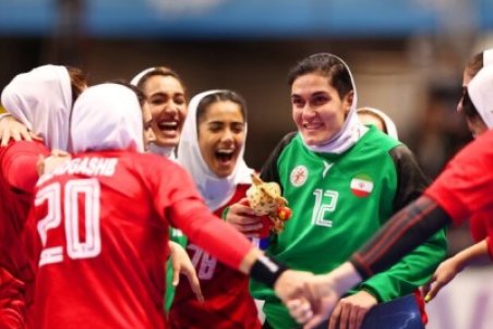 واکنش رییس فدراسیون جهانی هندبال به اولین حضور زنان ایران در مسابقات جهانی