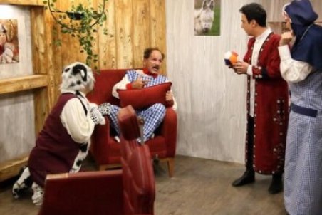 جدال «مرد کهن» و «هفت خط» در کلبه عمو پورنگ