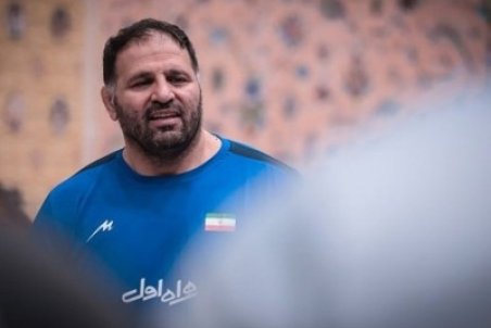 مهربان: مگر دلالیم که دنبال فروش کشتی‌گیران باشیم؟