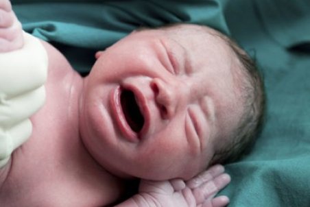 جزئیات "بیمه درمان ناباروری" و "وام ۴درصدی به زوج‌های نابارور"