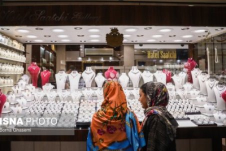 نرخ دلار، بهای طلا و سکه را نزولی کرد