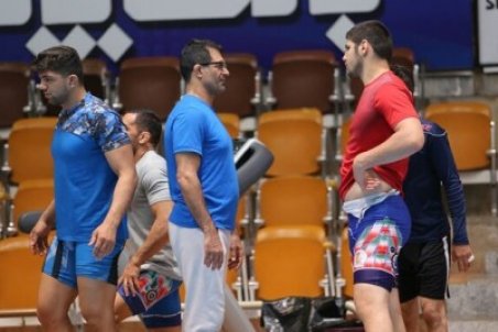 حبیبی: کامران قاسمپور در پهلوانی نمره قبولی نگرفت/ او به تیم شهرش پشت کرد