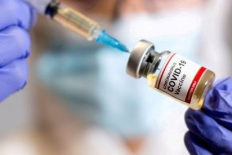 ۱۳ درصد افراد واجد شرایط بروجرد هنوز به مراکز واکسیناسیون مراجعه نکرده‌اند